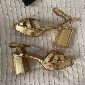 Lulu’s Gold Platform Heels